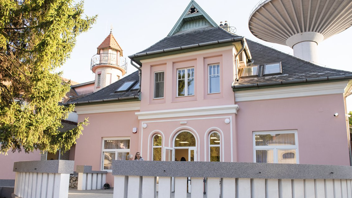 Református óvodát adtak át Karcagon