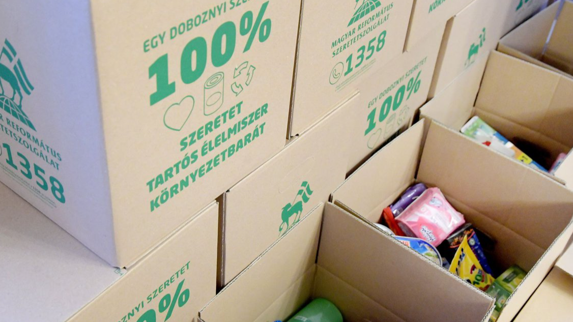 Több mint 9000 rászorulónak szeretne segíteni idén karácsonykor a Magyar Református Szeretetszolgálat