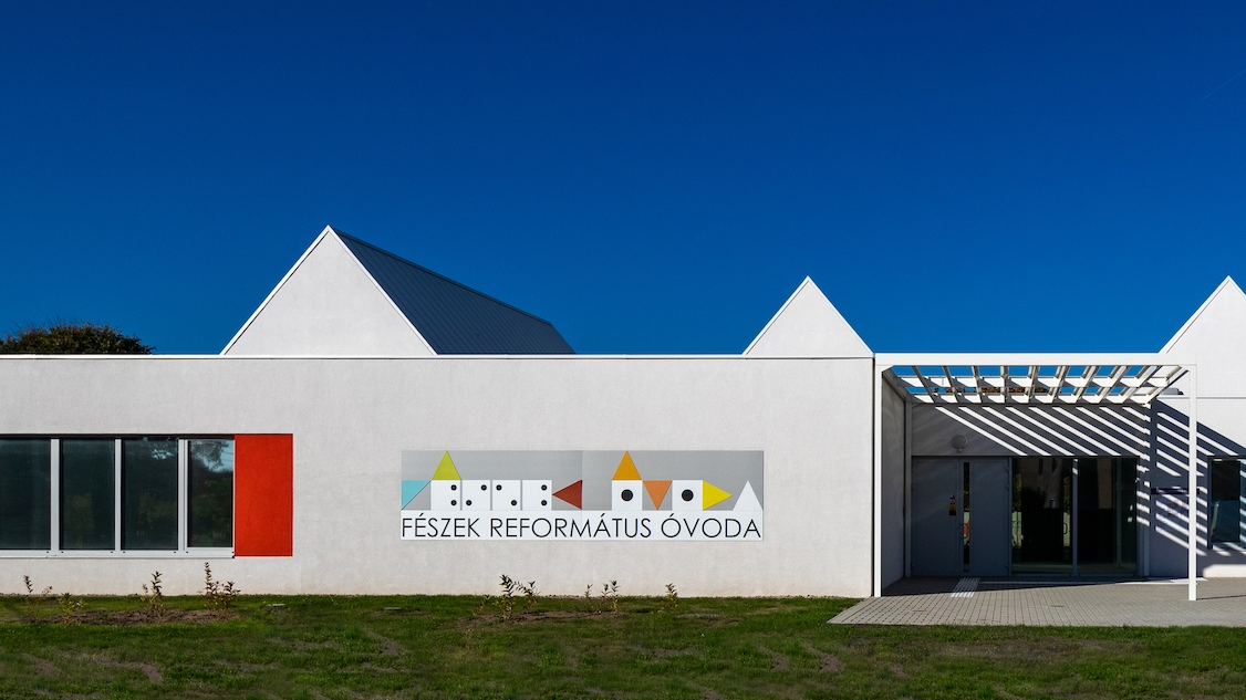 Nívós építészeti szaklapban méltatják a debreceni Fészek Református Óvodát