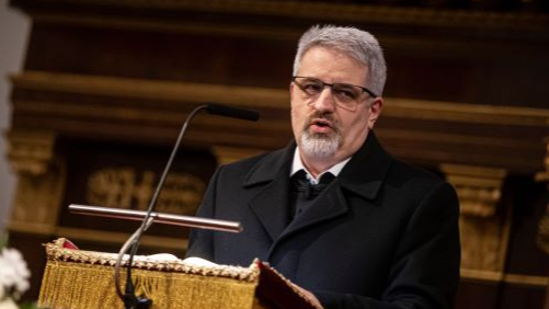 A béke mindig egy emberrel kezdődik