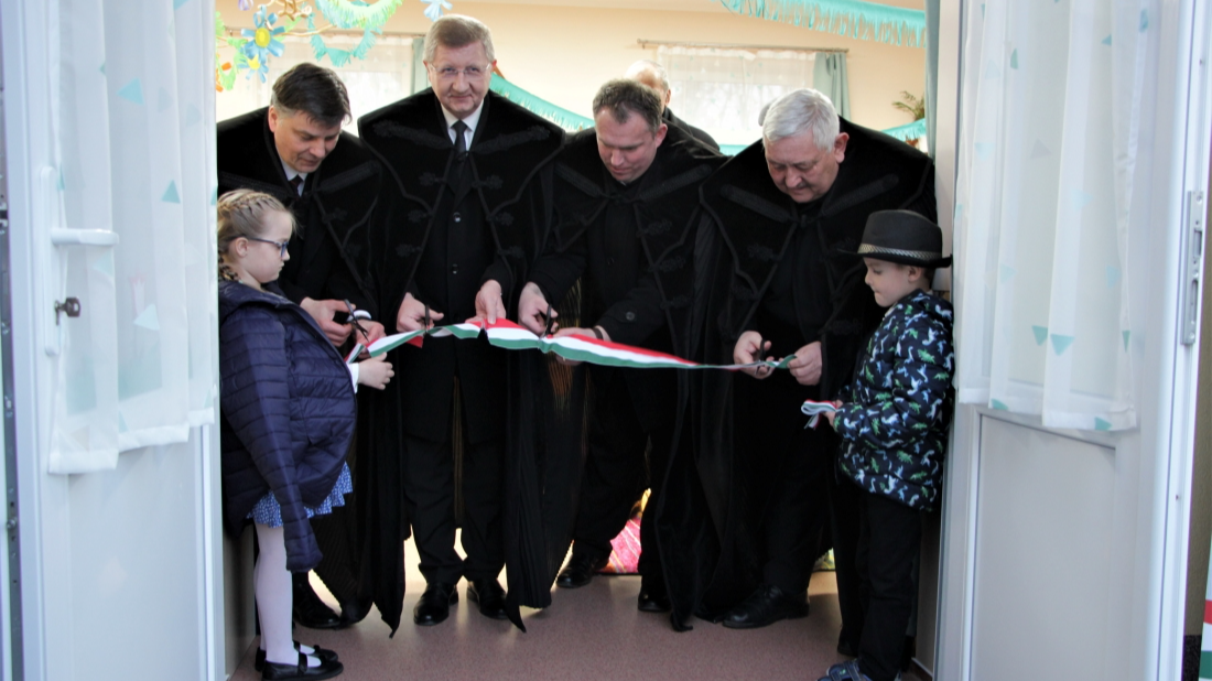 Hozsánna Dávid fiának! - hálaadó istentisztelet a kunhegyesi református templomban