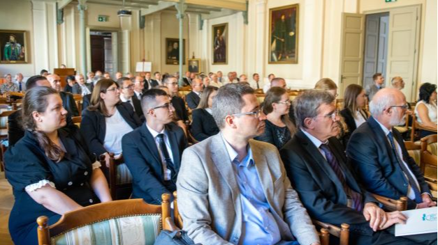 A növekedés jelei nehézségek idején is