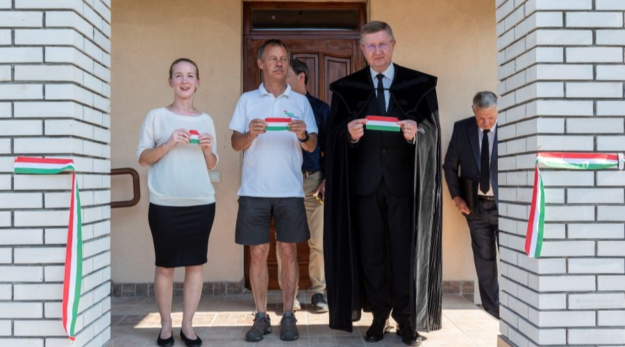 Egyházi szálláshelyeket adtak át Nyírbátorban és Csengersimán!