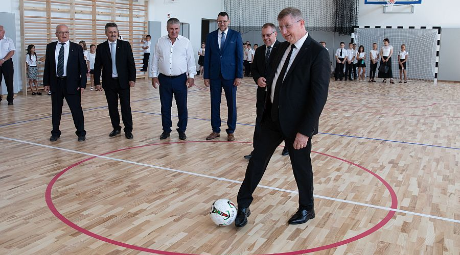 Különleges volt az évnyitó a püspökladányi református iskolában