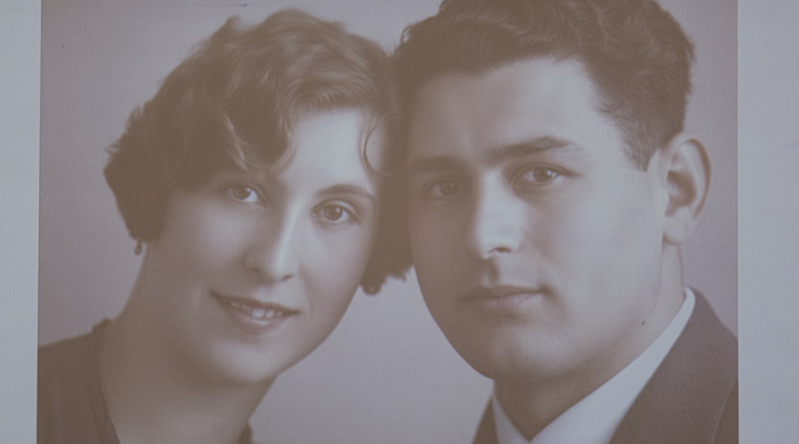 Tisztelgés a mártír misszionárius előtt