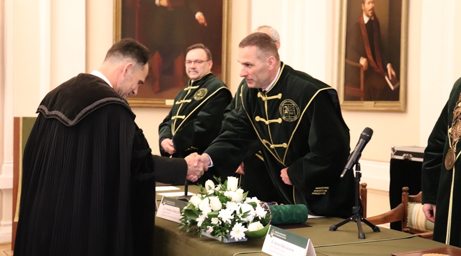 Doktorokat avatnak a Debreceni Református Hittudományi Egyetemen