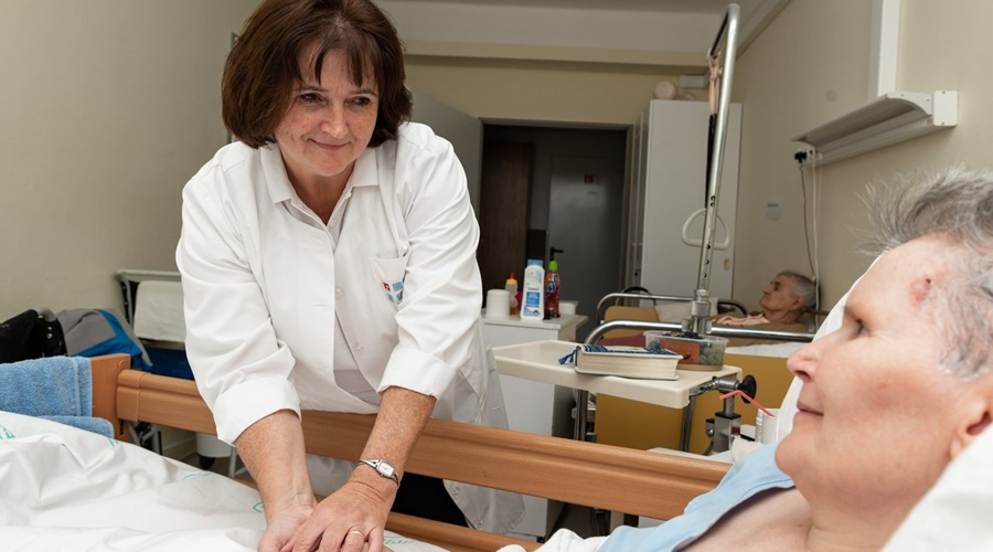 Megpróbálják az ünnepet közel hozni a betegekhez