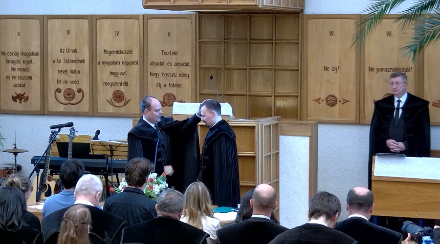 Beiktatták a Debrecen-Nagyerdei Egyházközség lelkipásztorát