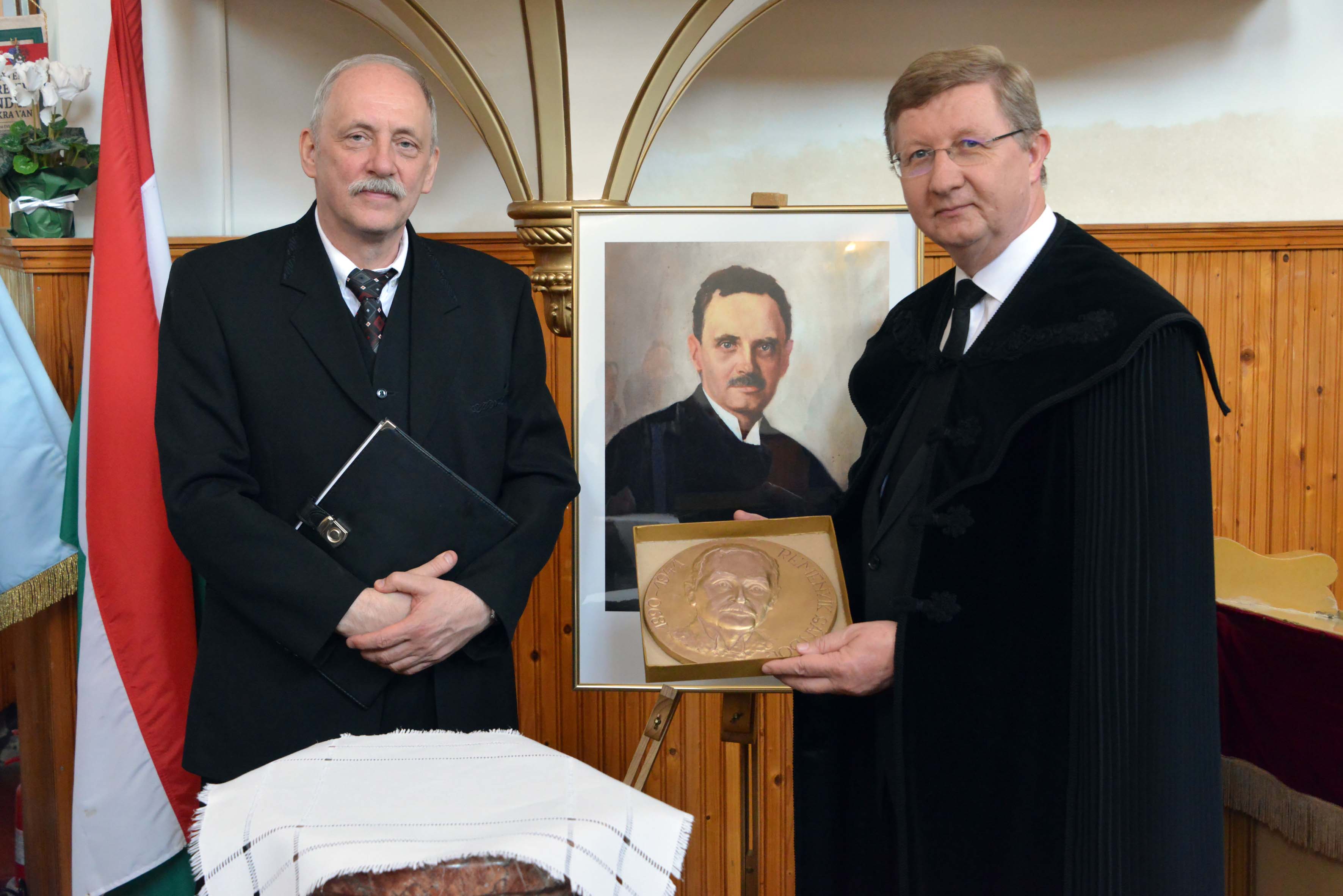 Reményik Sándor-díjjal tüntették ki Fekete Károly püspököt