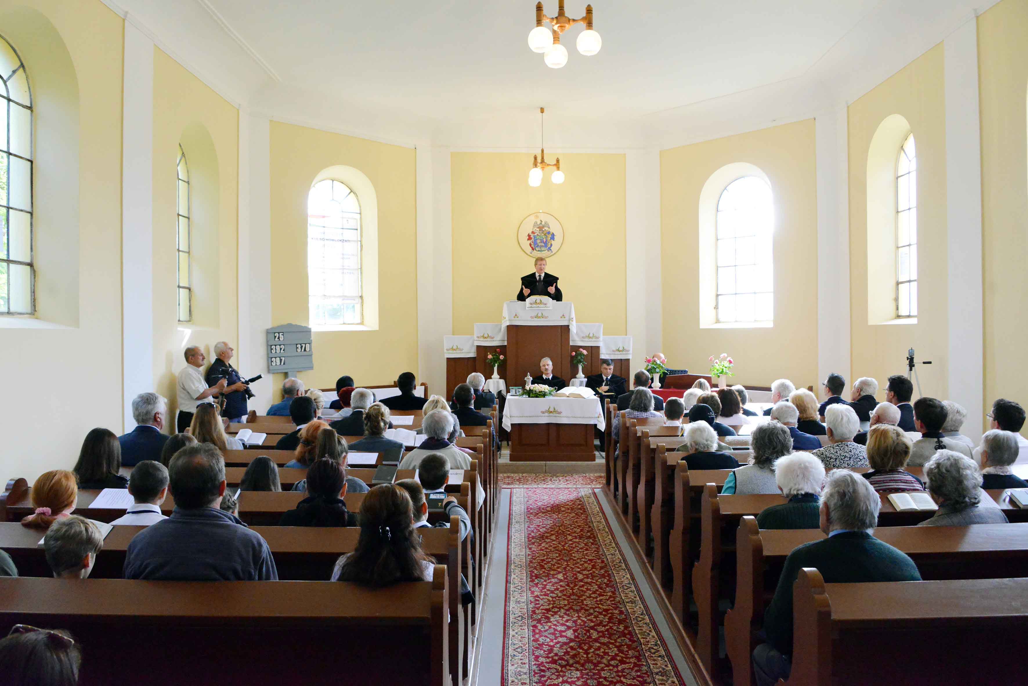 Hálaadás a kengyeli református templomban