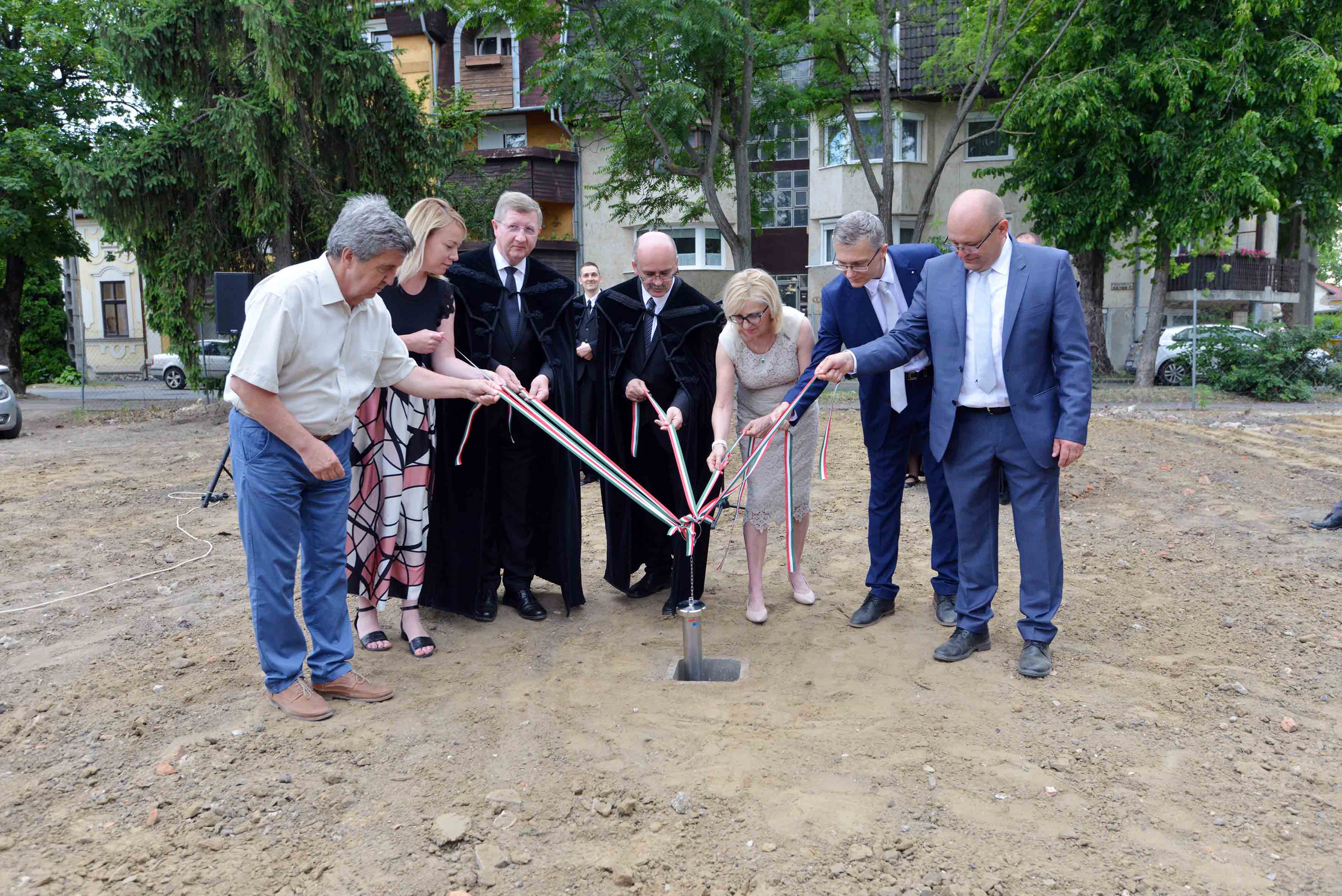 A Kiss Ernői utcai óvoda alapőletételi ünnepsége Nyíregyházán