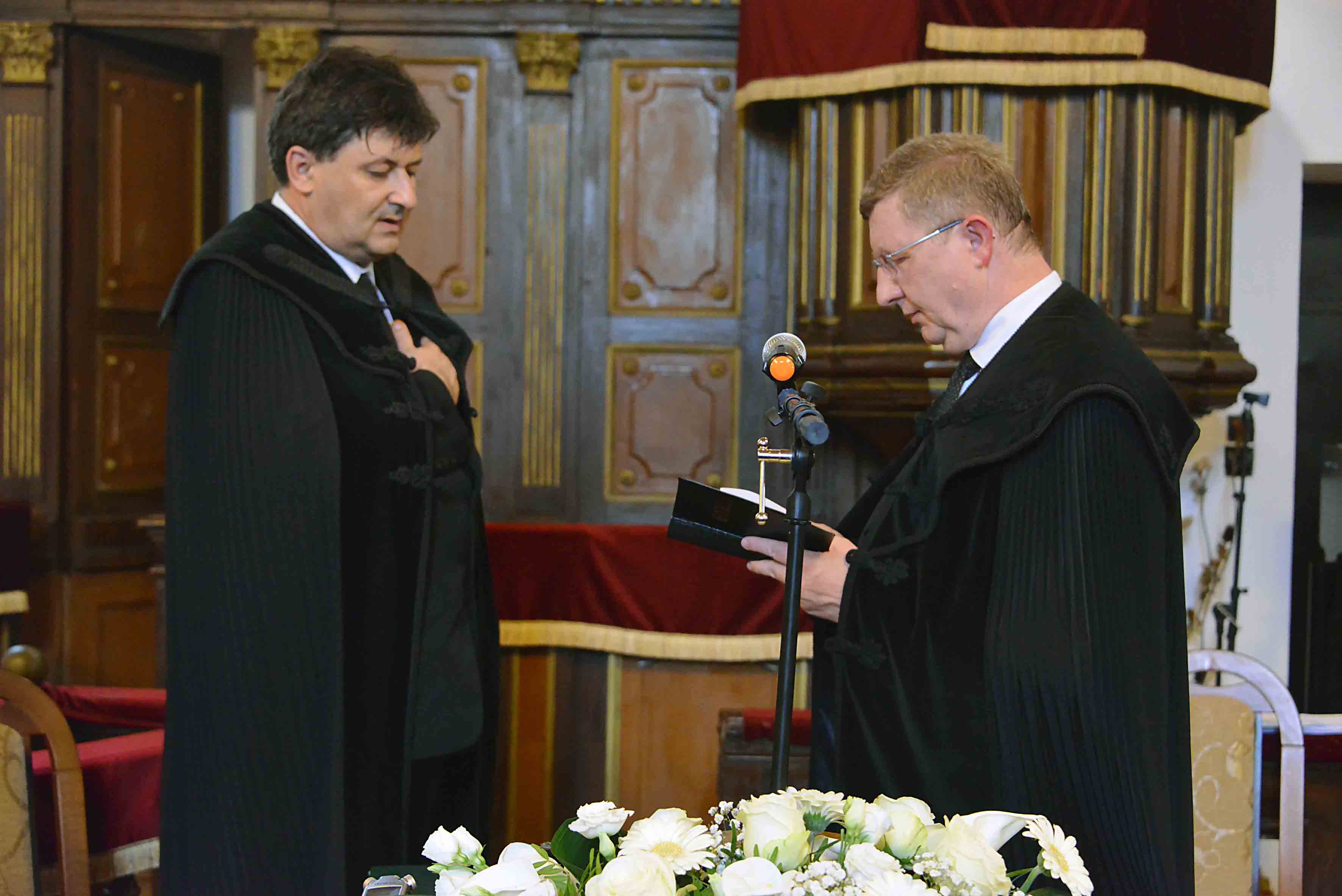 Beiktatták Demetor Ottó békési esperest