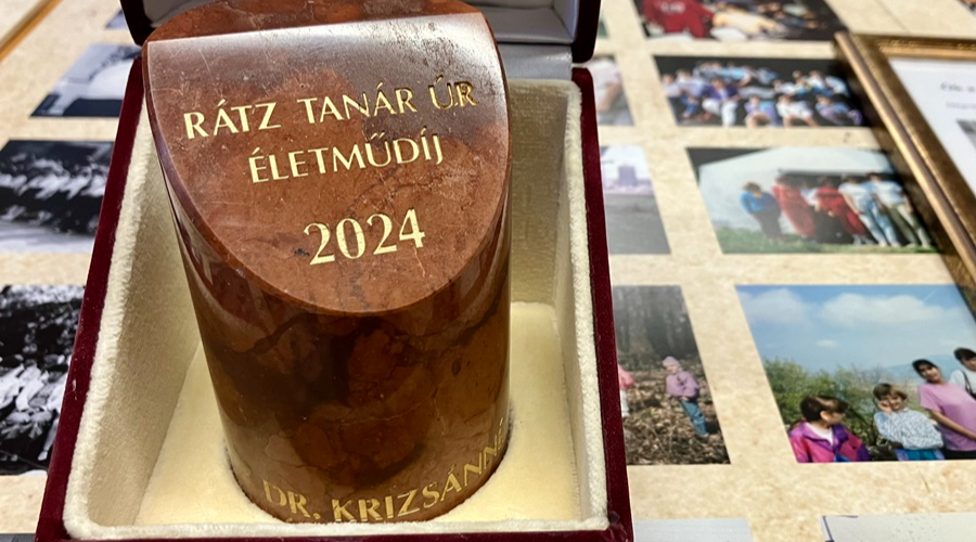Okos szóval és türelemmel többre jut az ember