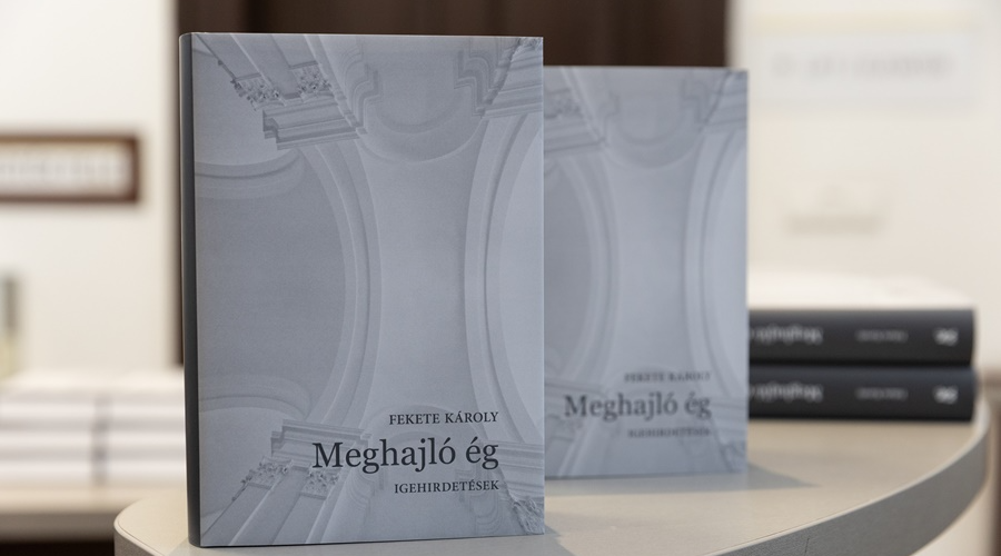 A tiszántúli püspök két könyve jelent meg